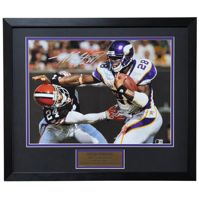 Adrian Peterson Signed & Professionally Framed 16x20 Photo