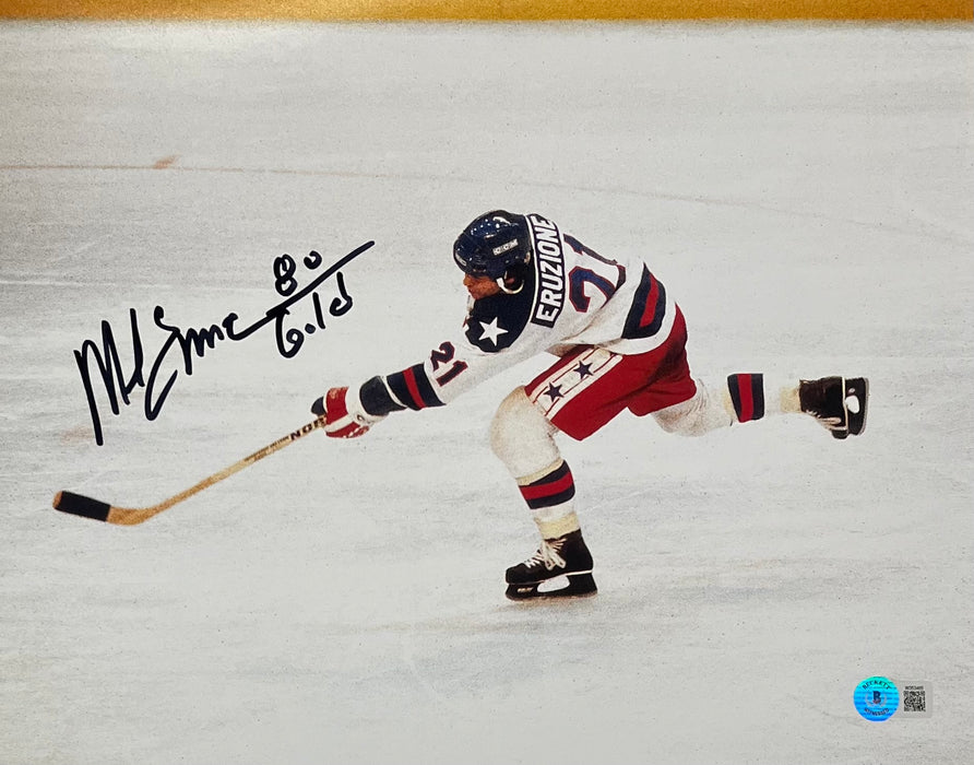 Mike Eruzione Signed 11x14 Photo w/ '80 Gold'