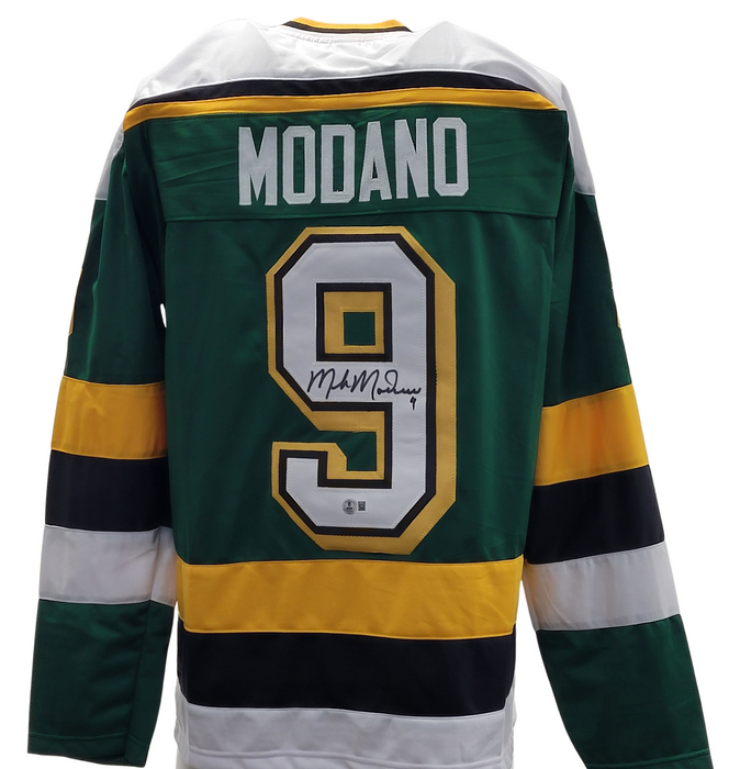 Mike Modano Signed Green Player Hockey Jersey