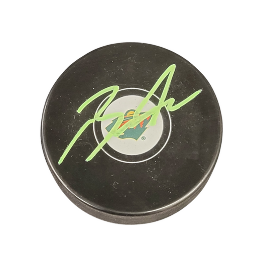 Kirill Kaprizov Signed Custom Green Hockey Jersey — Universal Sports  Auctions