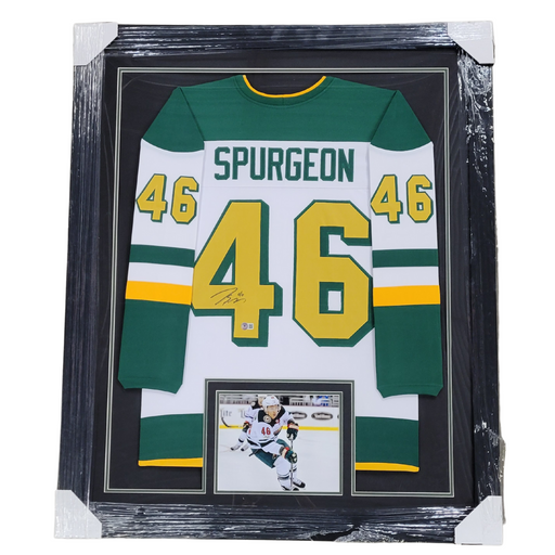 Marcus Foligno Reverse Retro Jersey Signed & Professionally Framed 11x —  Universal Sports Auctions